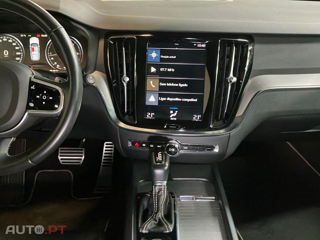 Volvo V60 2.0 D3 R-Design Geartronic