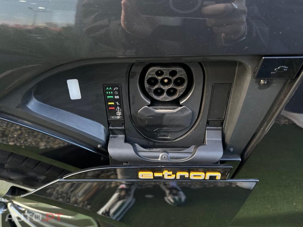 Audi E-Tron 55 quattro S line
