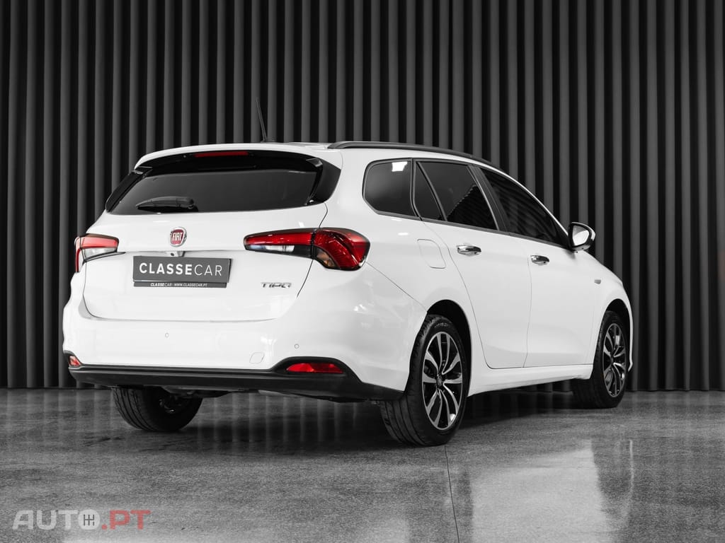 Fiat Tipo 1.3 M-Jet Lounge