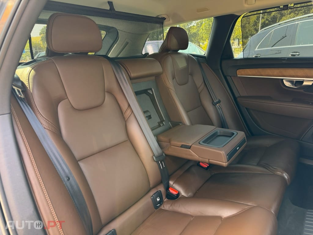 Volvo V90 2.0 T8 Inscription AWD Geartronic
