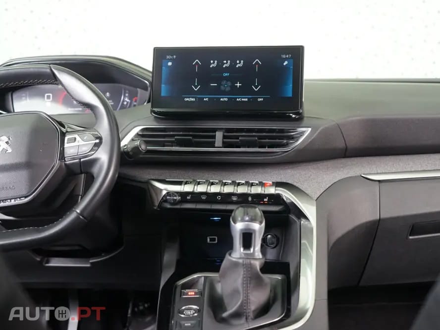 Peugeot 3008 1.5 BlueHDi Allure