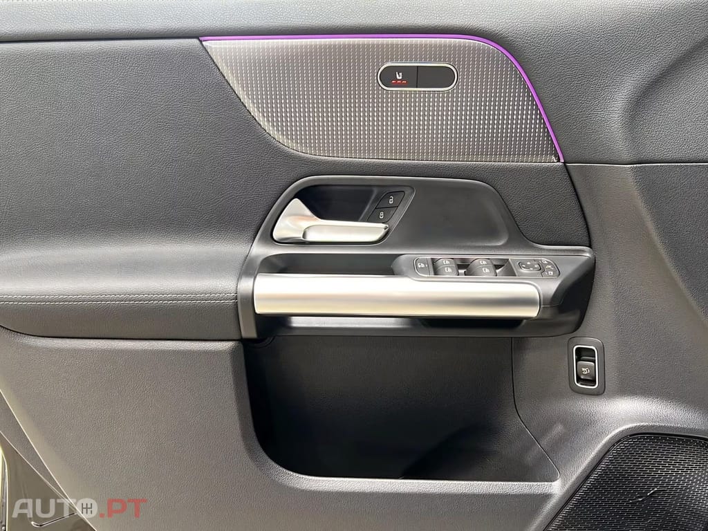 Mercedes-Benz EQA 300 4M PROGRESSIVE 98 % I.V.A DEDUTIVEL 