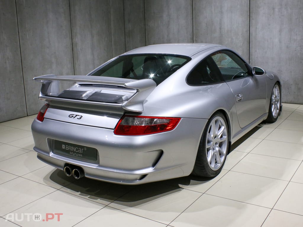 Porsche 911 Carrera GT3