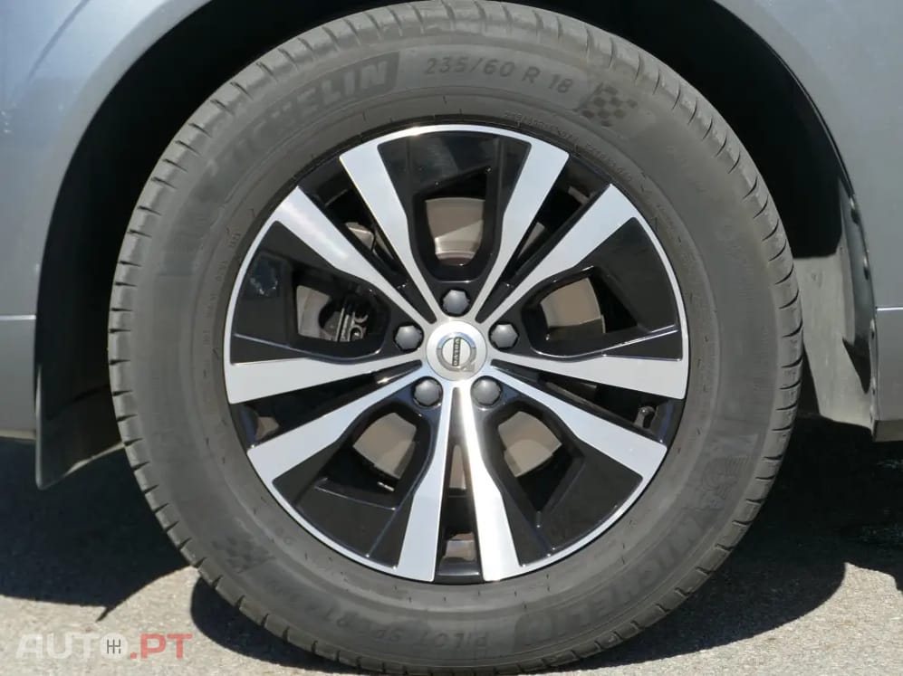 Volvo XC60 2.0 D4 Momentum Geartronic