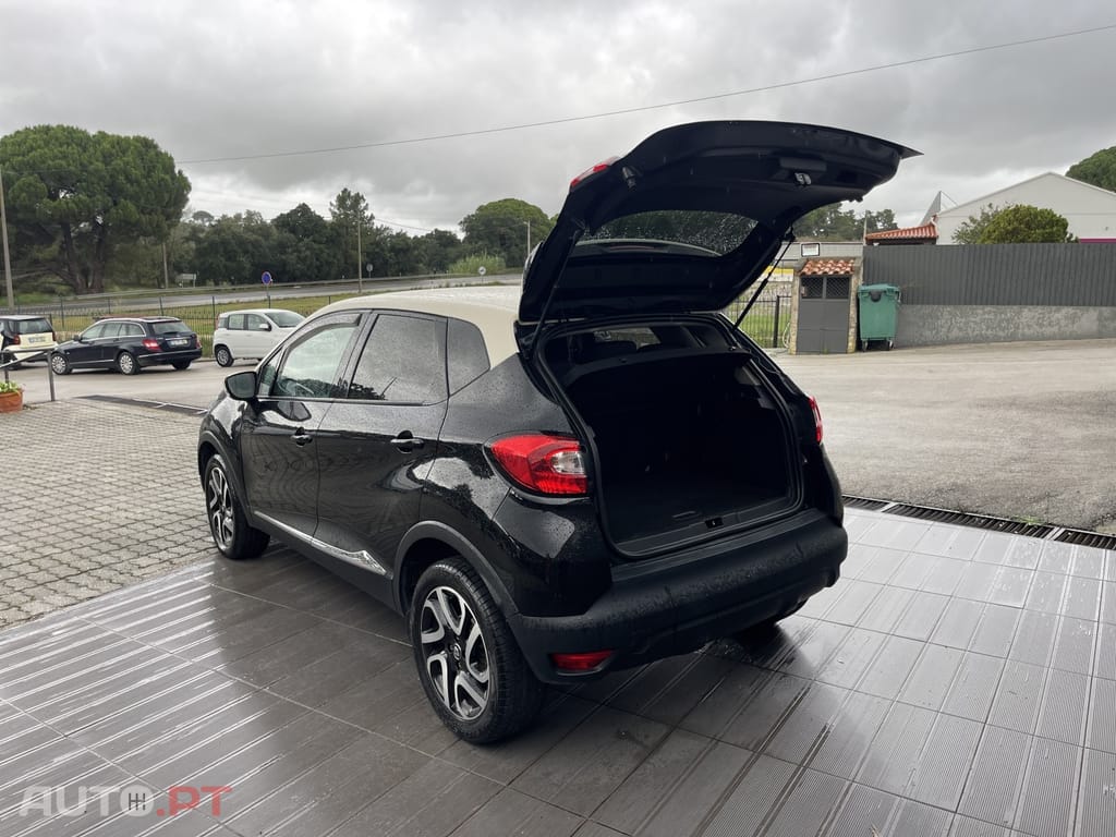 Renault Captur 0.9 TCE Exclusive