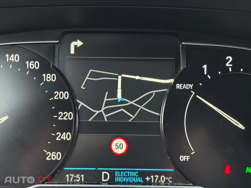 BMW 330 hibrido plug-in xdrive touring