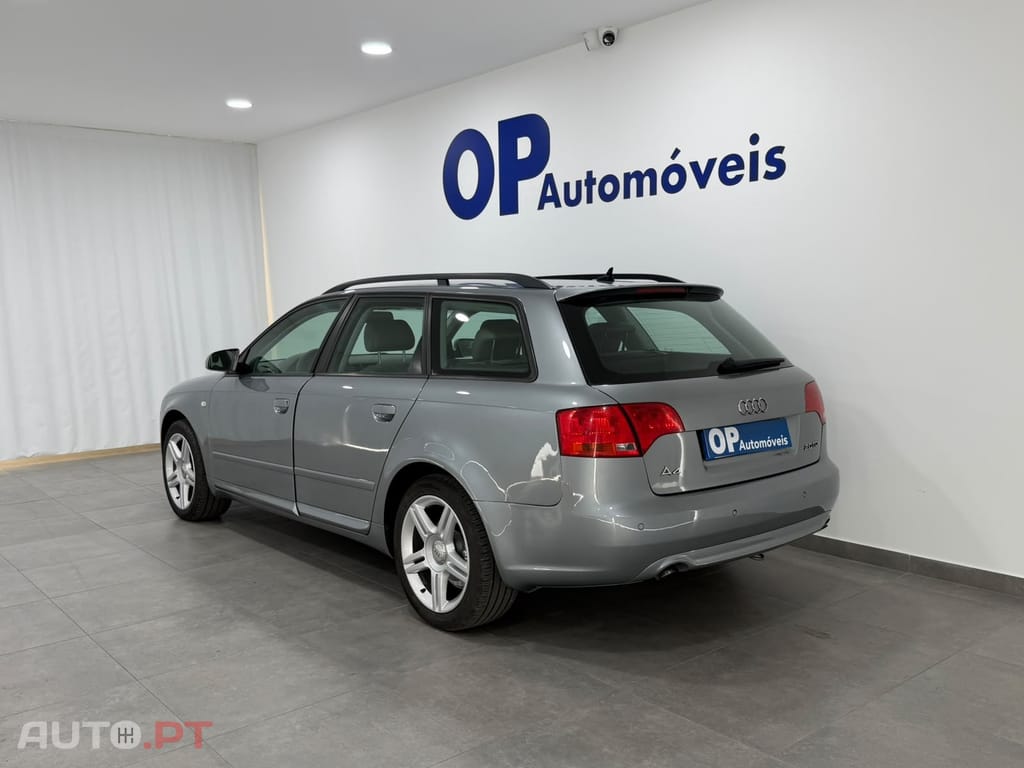 Audi A4 Avant 2.0 TDi S-line