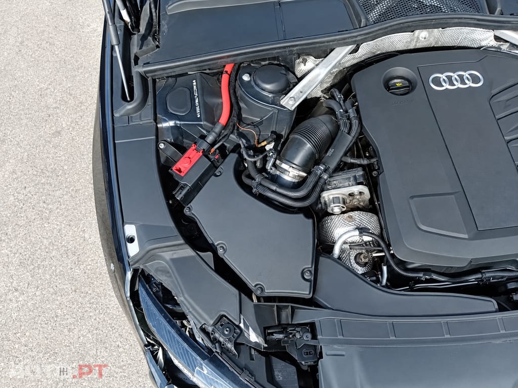 Audi A4 Avant 30 tdi S Tronic - Nacional