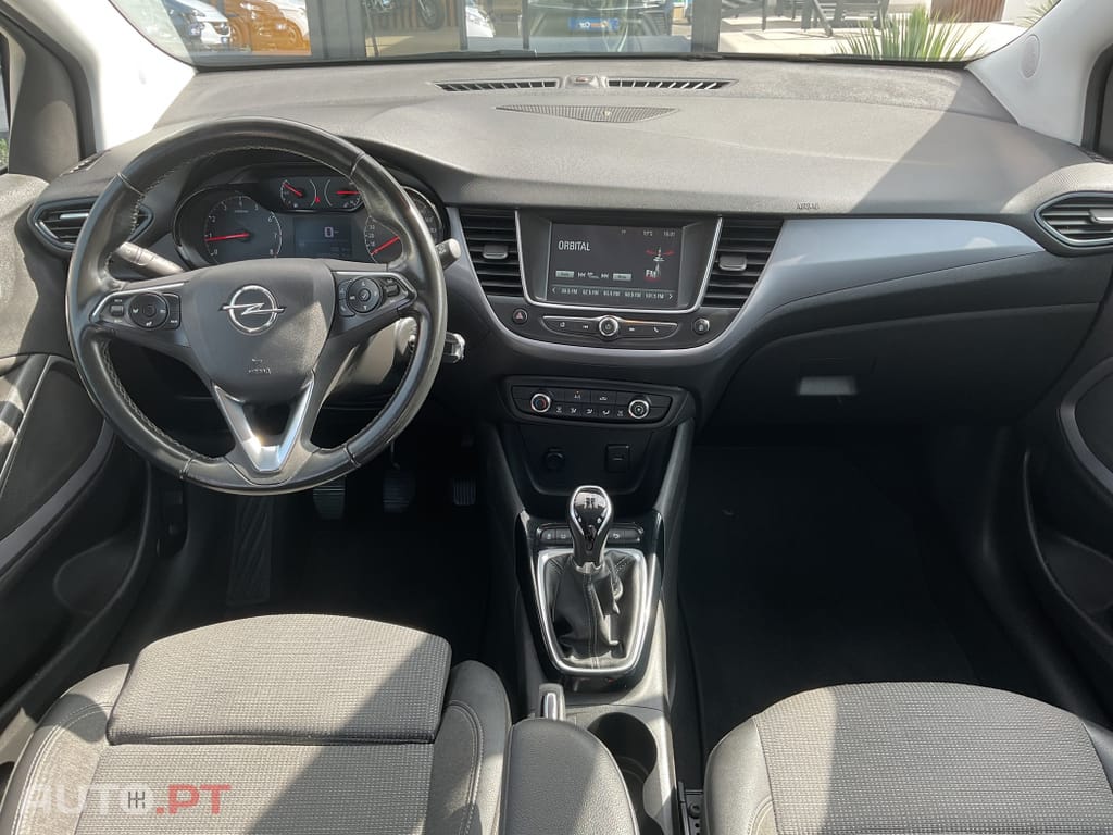 Opel Crossland X 1.2 Business Edition