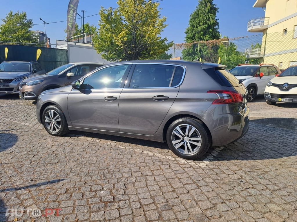 Peugeot 308 PureTech 110 Stop & Start Allure