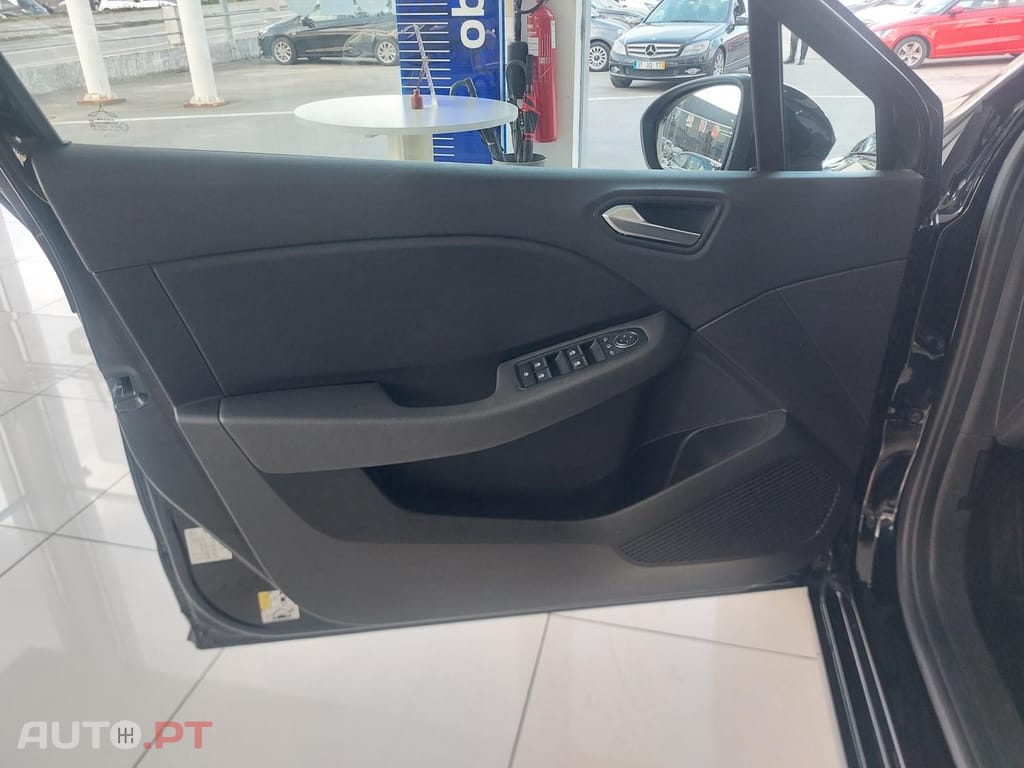 Renault Clio 1.0 TCe Evolution Bi-Fuel