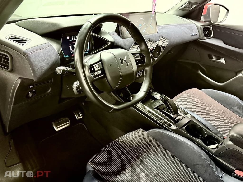DS DS3 Crossback E-TENSE PERFORMANCE LINE