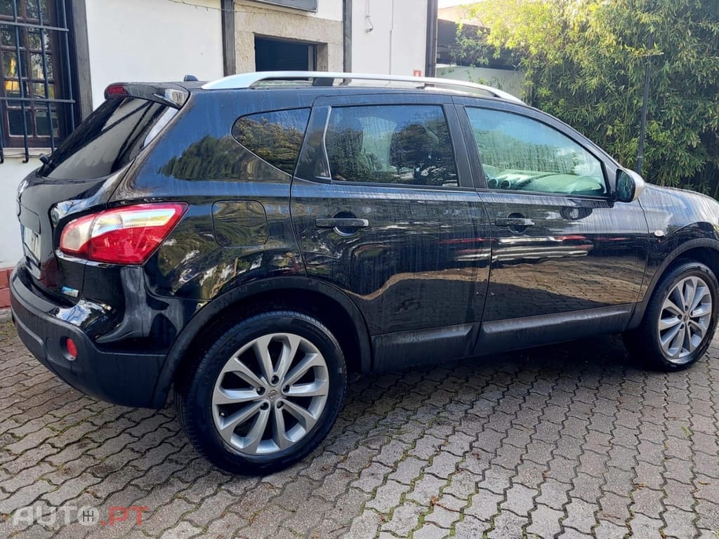 Nissan Qashqai 1.5 dCi Tekna Premium 17
