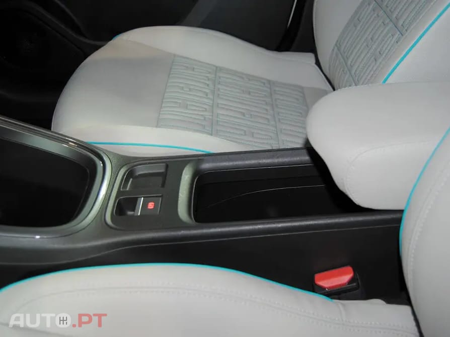 Fiat 600 1.2 Hybrid La Prima