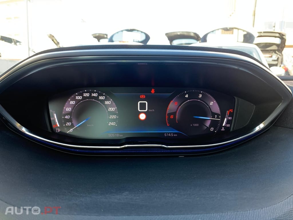 Peugeot 3008 1.5 BlueHDi Active