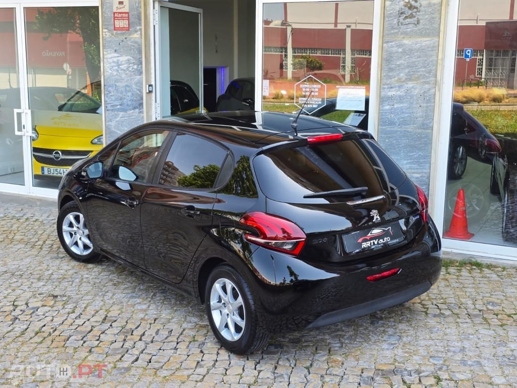 Peugeot 208 1.6 BlueHDi Active