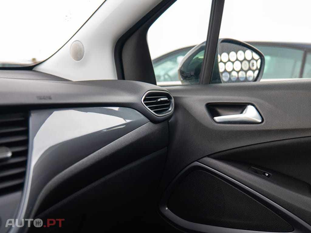 Opel Crossland 1.2 T Design & Tech