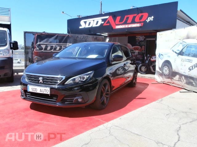 Peugeot 308 BlueHDi 130 Black Edition