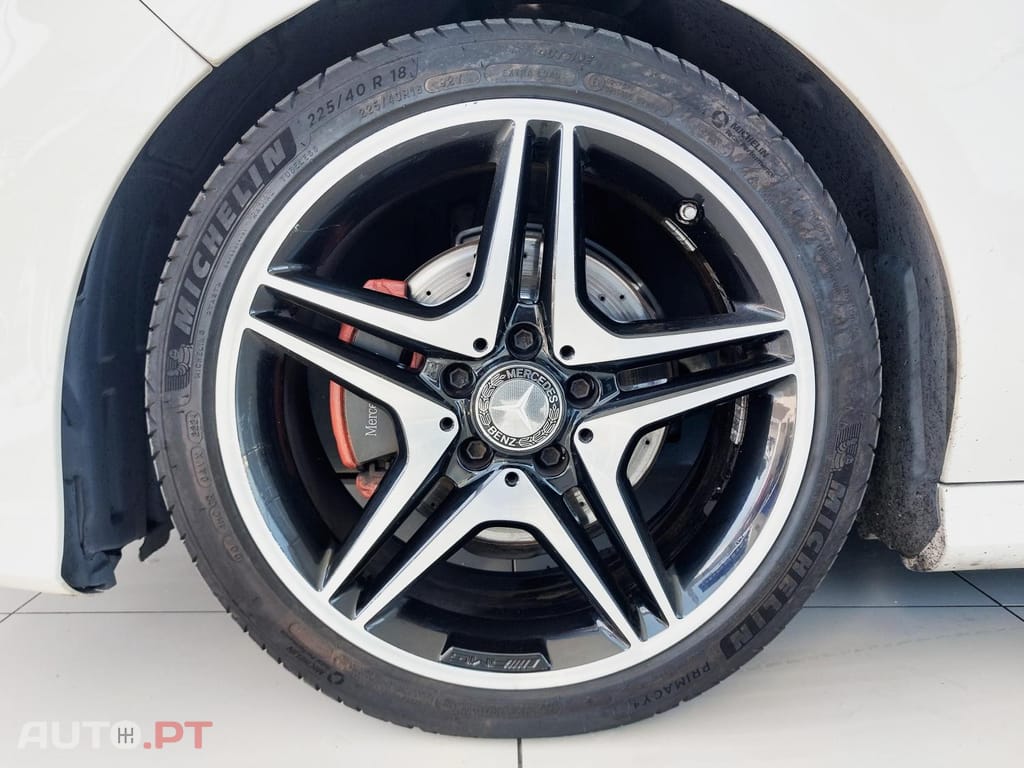 Mercedes-Benz CLA 200 CDi AMG Line