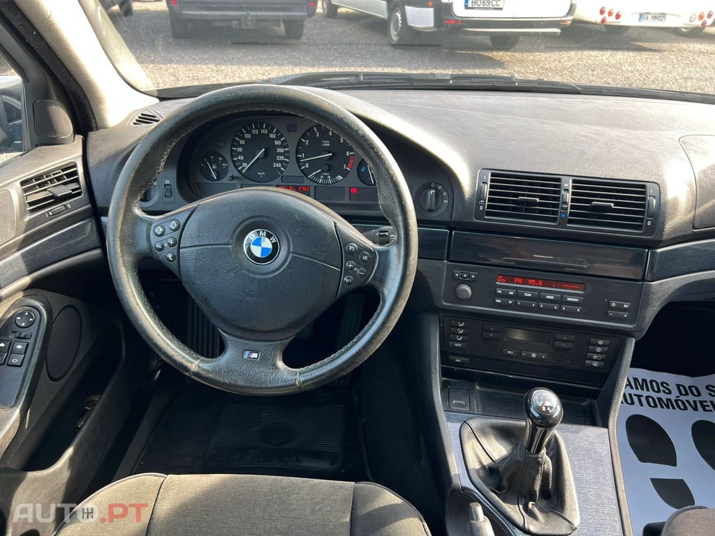 BMW 520 i Pack M