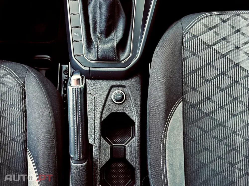 Volkswagen Taigo 1.0 TSI R-Line DSG