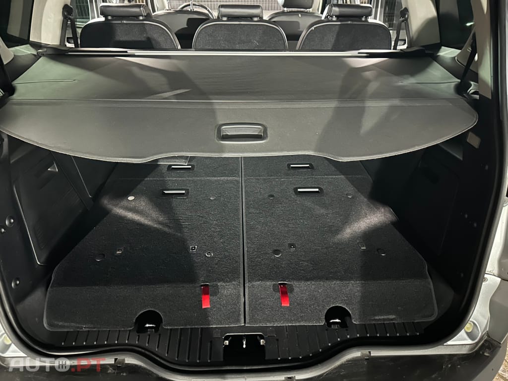 Ford S-Max 1.8 TDCi Trend 7L