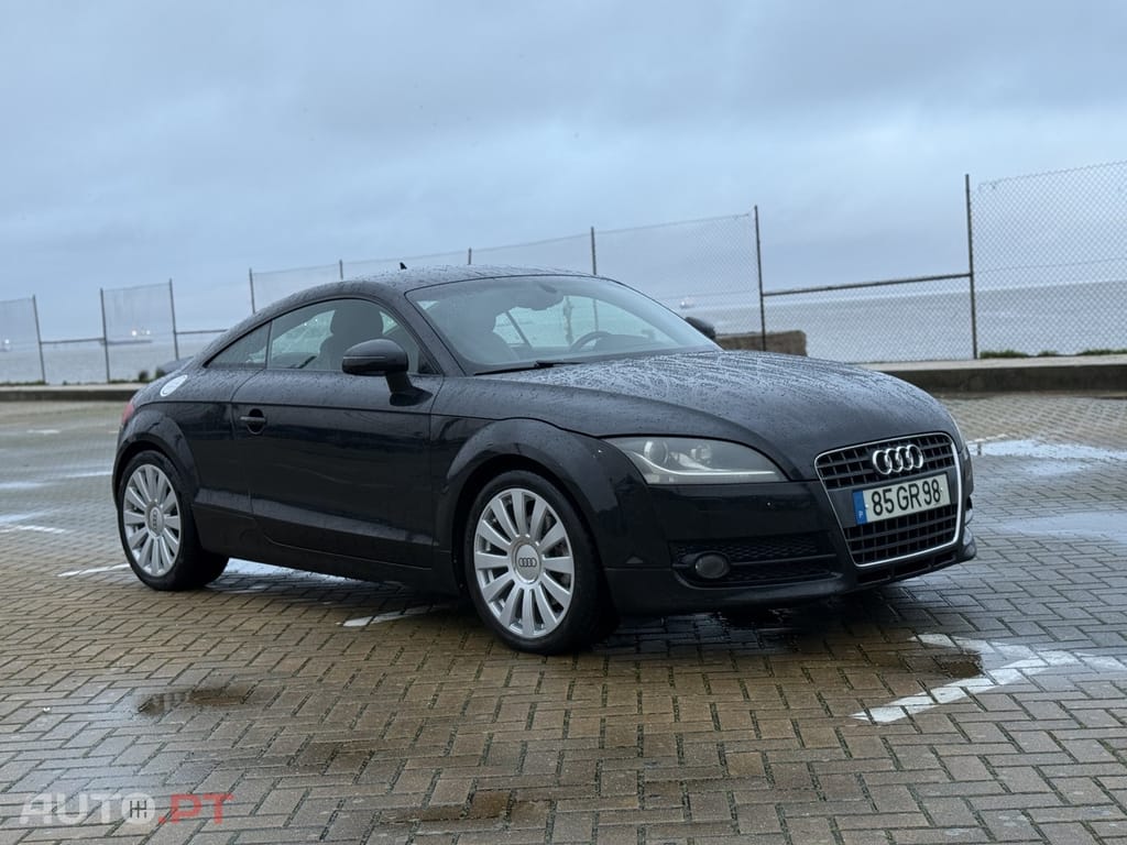 Audi TT 2.0 TFSI S tronic