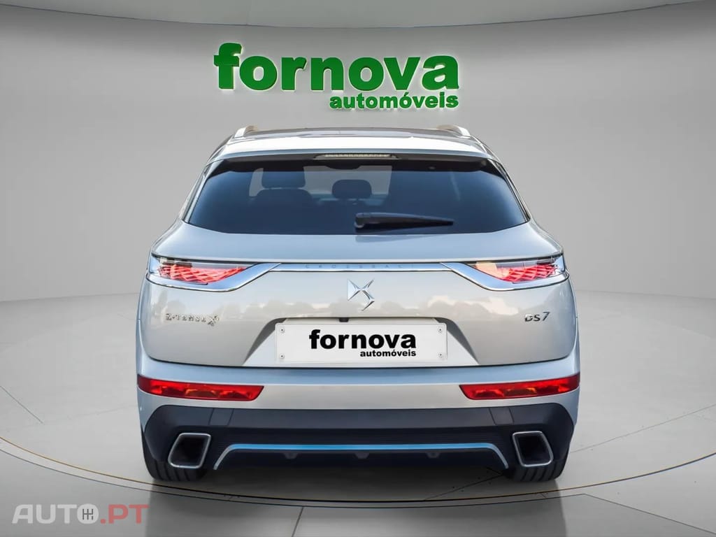 DS DS7 Crossback E-Tense 4x4 Rivoli 300cv