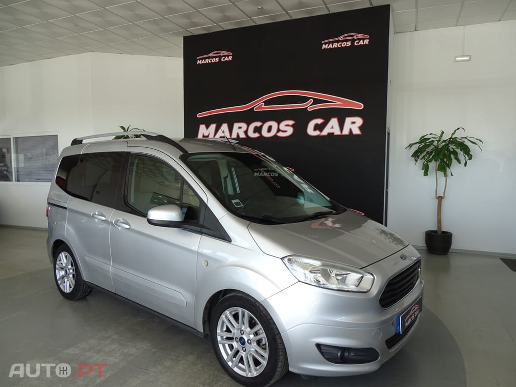 Ford Tourneo 1.5 TDCi Titanium