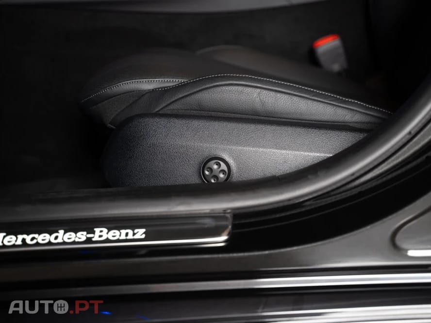 Mercedes-Benz E 300 9G-TRONIC AMG Line