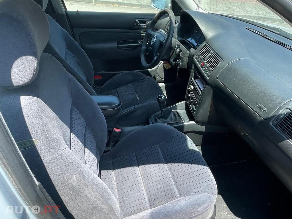 Volkswagen Golf 4