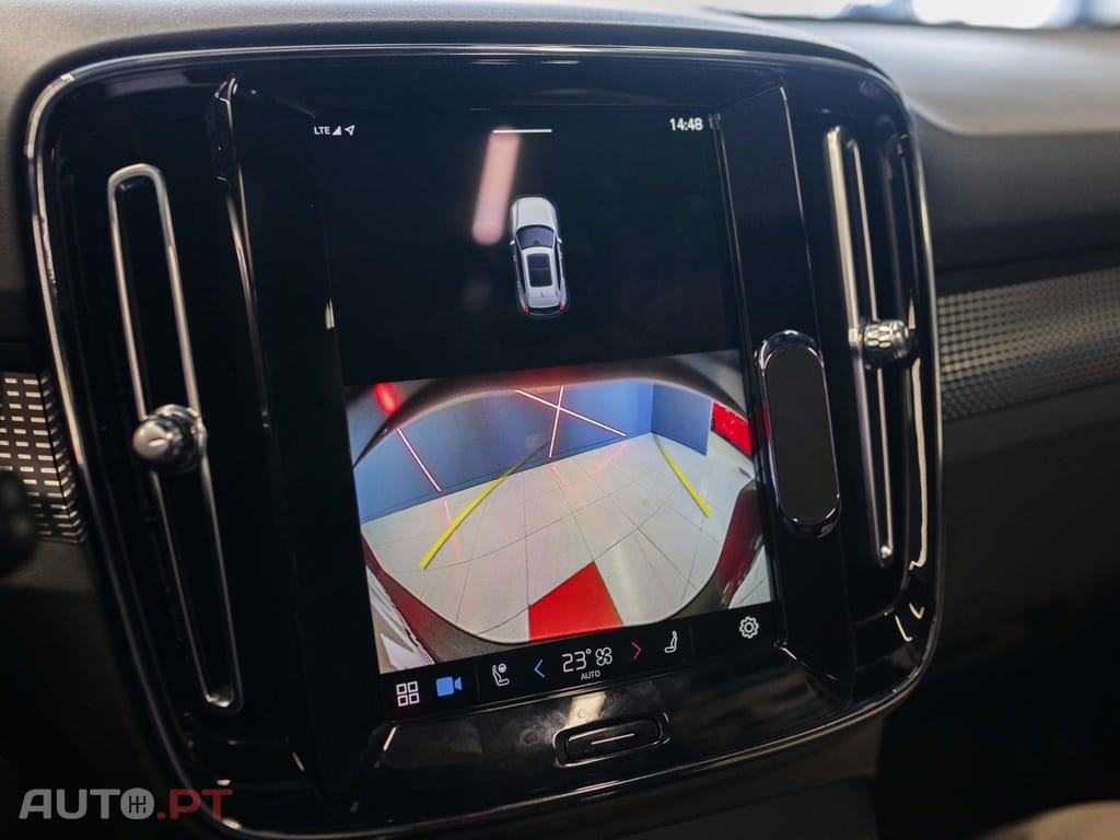 Volvo XC40 P8 AWD Recharge RDesign