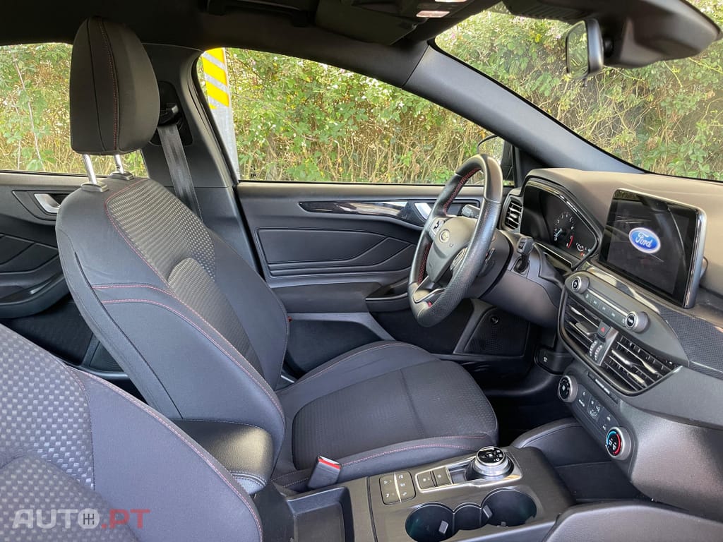 Ford Focus 1.0 EcoBoost Active Aut.