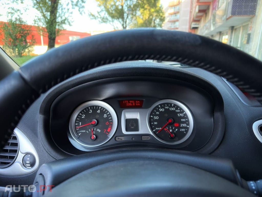 Renault Clio 1.2 16V Dynamique