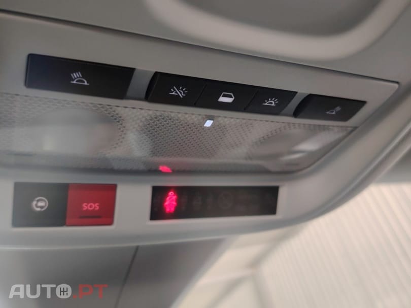 Opel Grandland (X) 130 CV START & STOP  ELEGANCE  1 DONO LIQUIDAÇÃO DE STOCK - PREÇOS PROMOCIONAIS 5 DIAS DE PREÇOS INCRÍVEIS