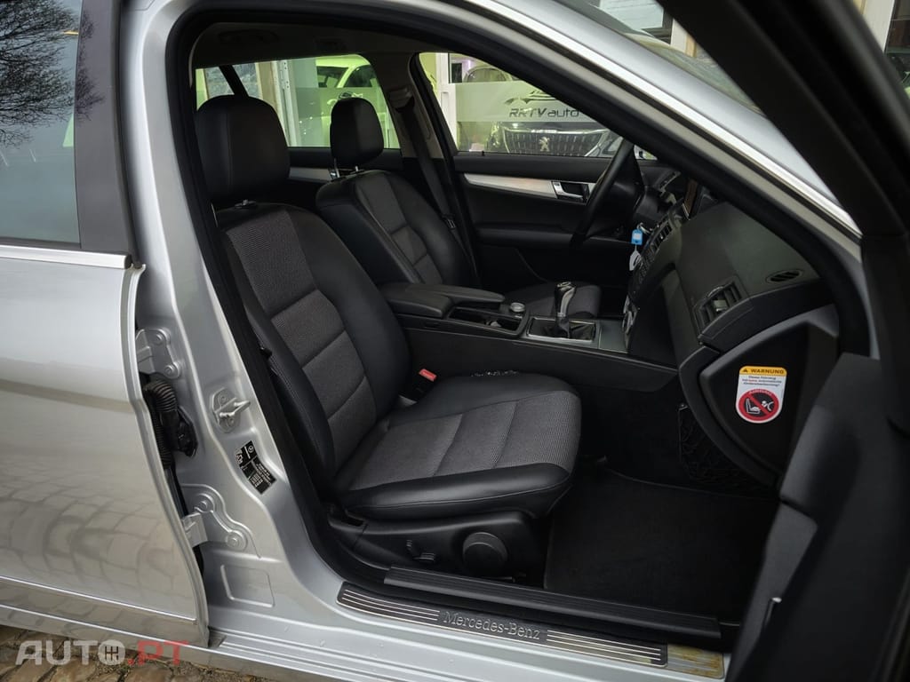 Mercedes-Benz C 220 CDi Avantgarde BlueEfficiency