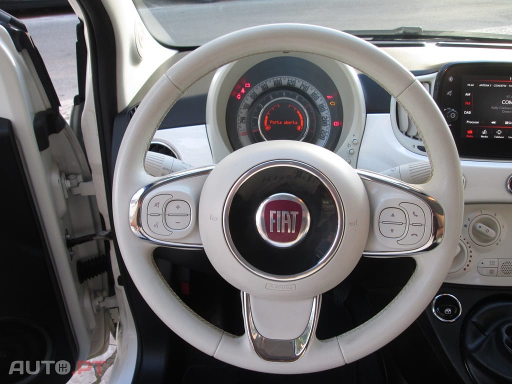 Fiat 500C 1.0 Hybrid (RED)