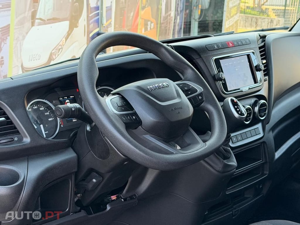 Iveco Daily 3.0  - 180 CV  A8 L4 H3