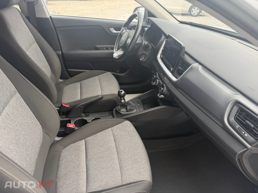 Kia Stonic 1.2 Dynamic