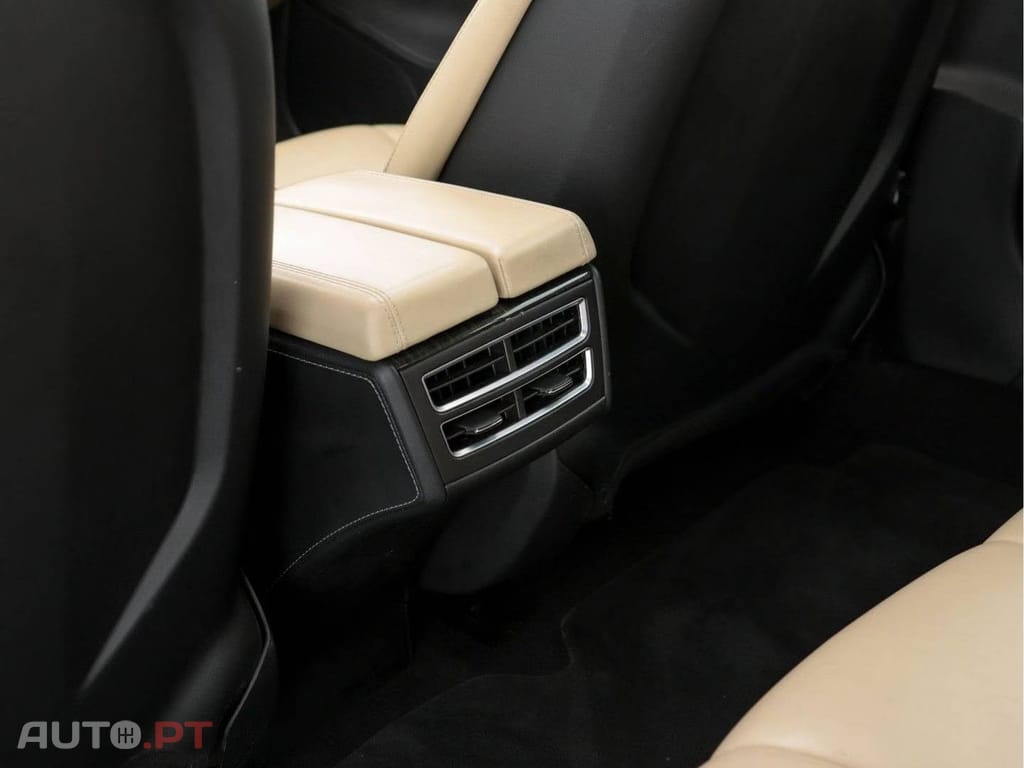 Tesla Model S 85