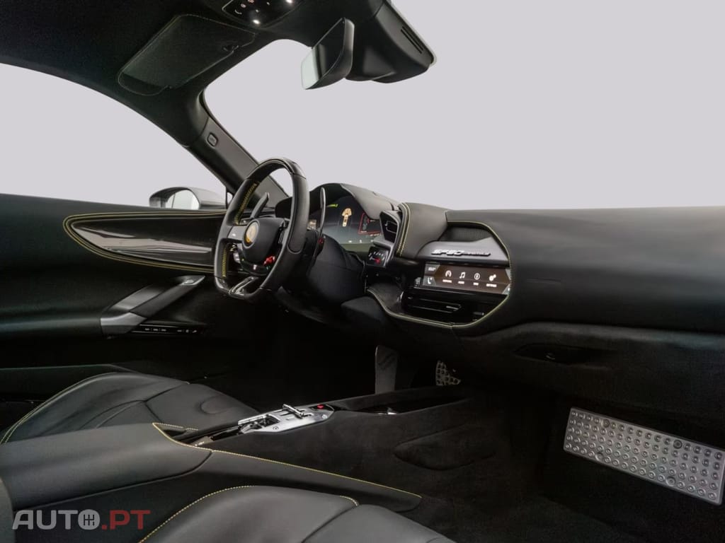 Ferrari SF90 Stradale I.V.A DEDUTIVEL