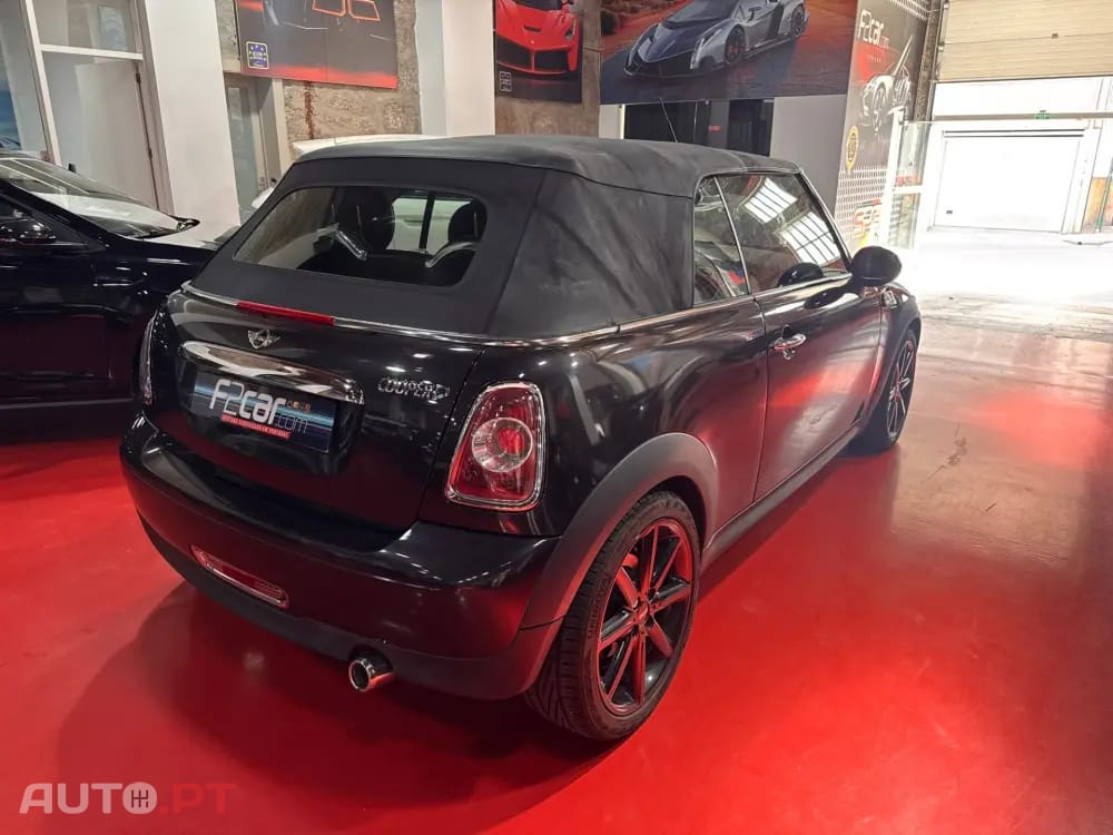 MINI Cooper Cooper D