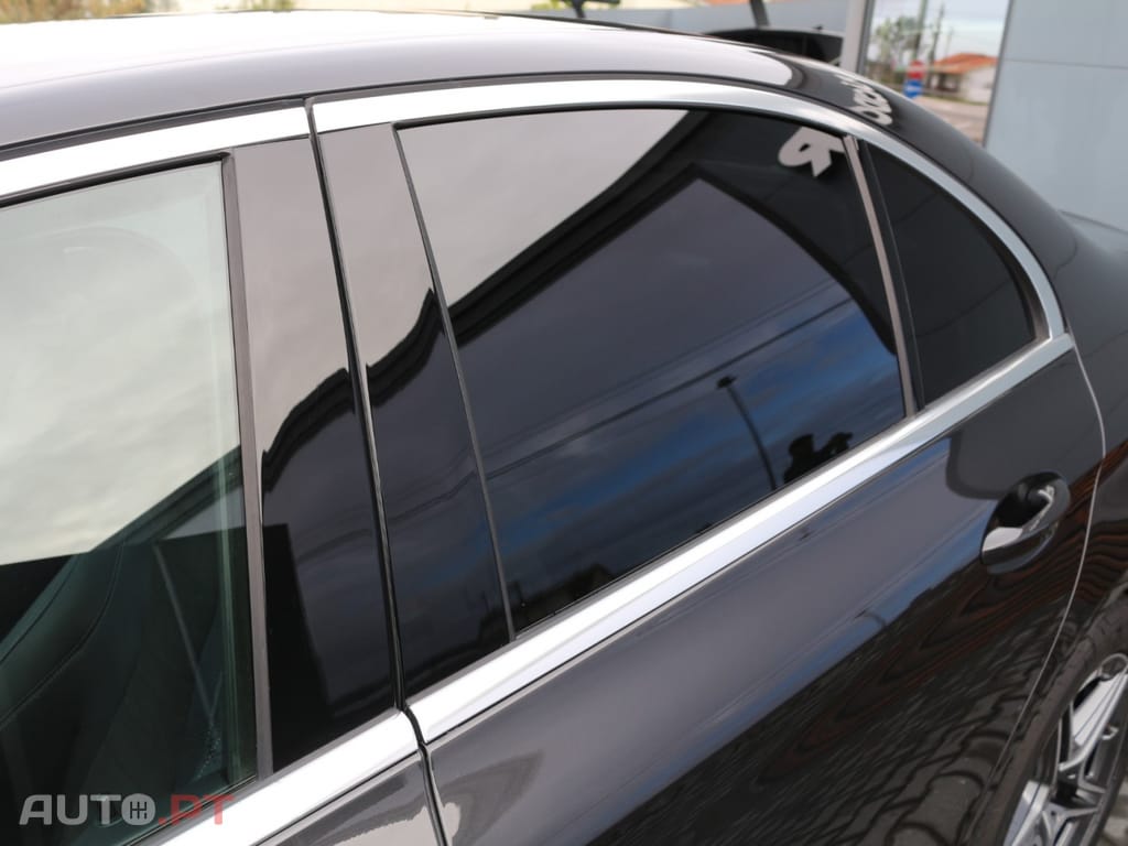 Mercedes-Benz E 300 De AMG Line