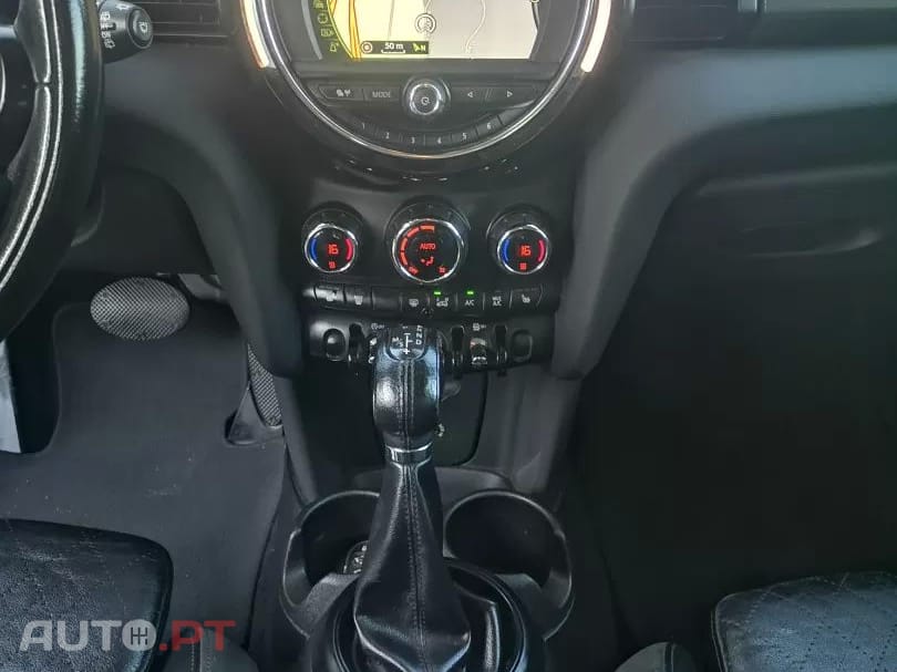MINI One Cooper D Auto