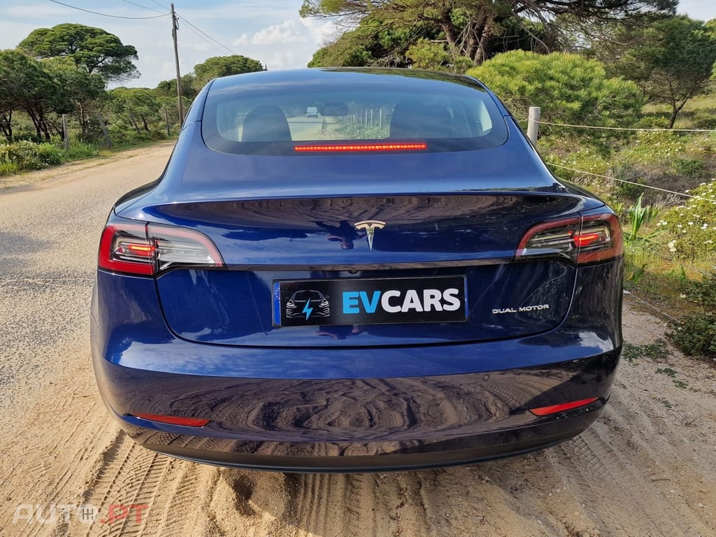 Tesla Model 3 Long Range AWD Dual Motor