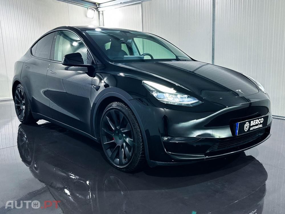 Tesla Model Y Performance AWD