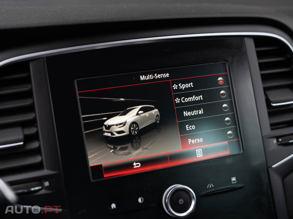 Renault Mégane 1.5 dCi GT Line J18