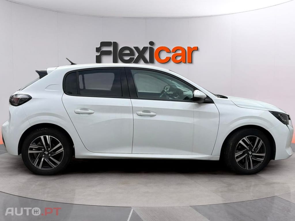 Peugeot 208 PureTech 100 EAT8 Active Pack