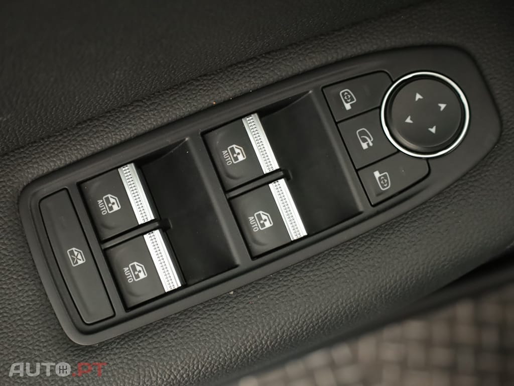 Renault Captur Captur 1.0 TCe Techno Bi-Fuel