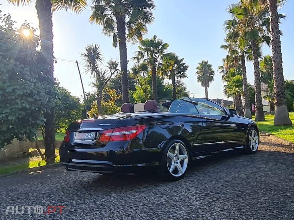 Mercedes-Benz E 220 Outro